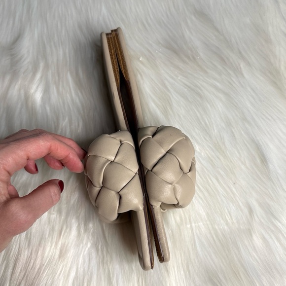 H&M Tan Braided Slide Sandals - Picture 6 of 9